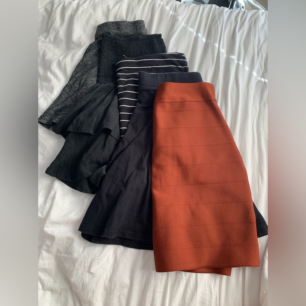 VARIOUS SHORT SKIRTS! Size XS/S/M